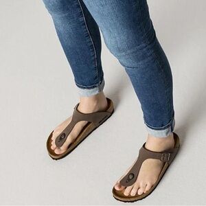 BIRKENSTOCK Gizeh Sandals T-Strap Sz 37 L6 Bronze Metallic Leather